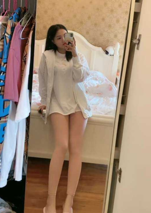 验证一位97年性紧致美女，超嫩，水滑